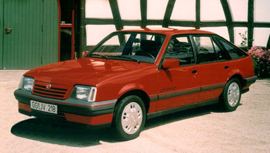 Opel Ascona S