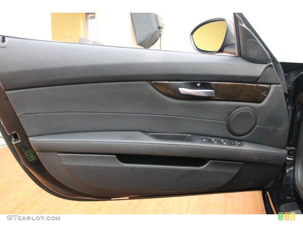 2009 BMW Z4 sDrive35i Roadster Black Door Panel Photo #70931181