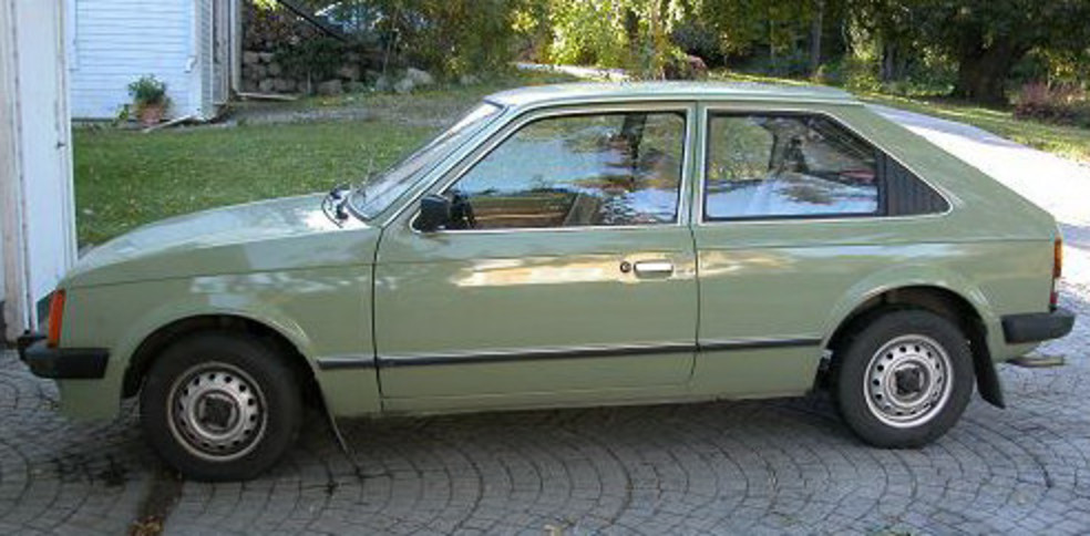 Opel Kadett DL 043298 1982