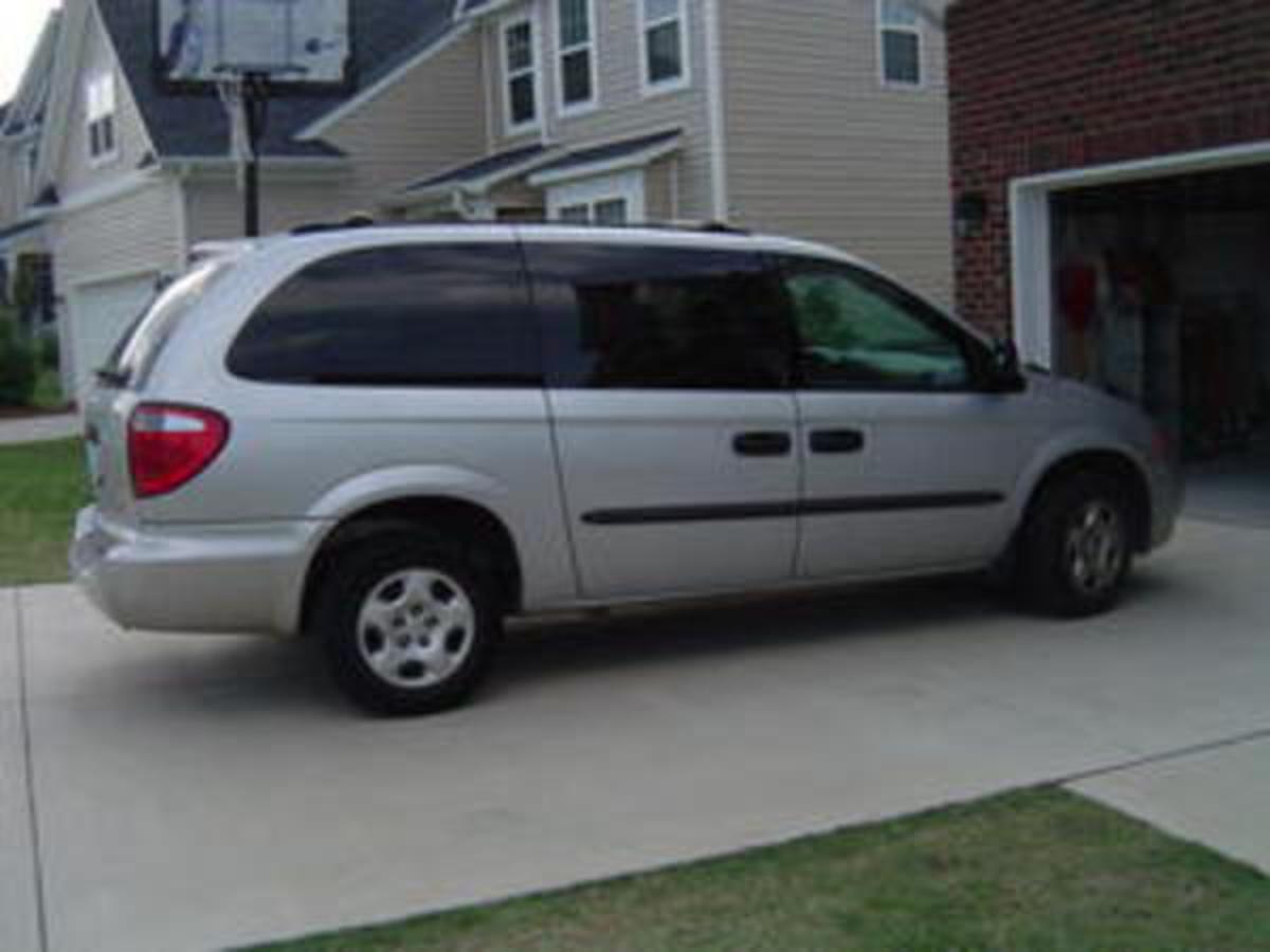2003 Dodge Grand Caravan SE