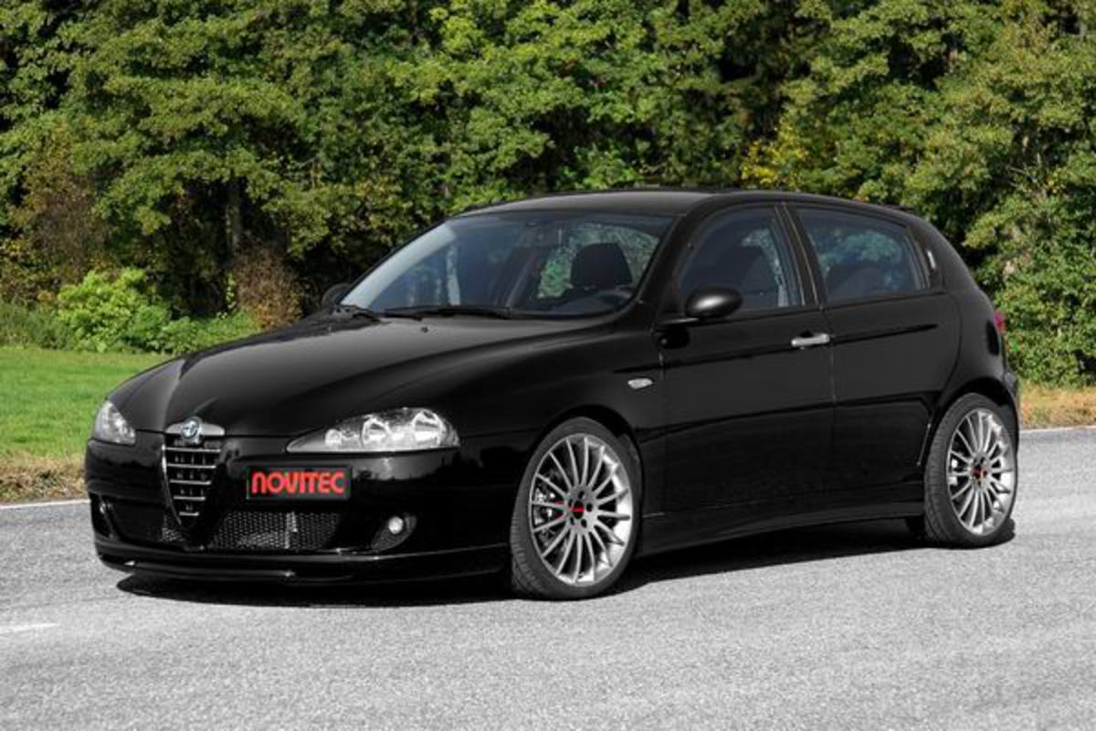 Il filo rosso alfa. Alfa Romeo 147. Альфа Ромео 147. Диски Альфа Ромео 147. Alfa Romeo 147 Рестайлинг.