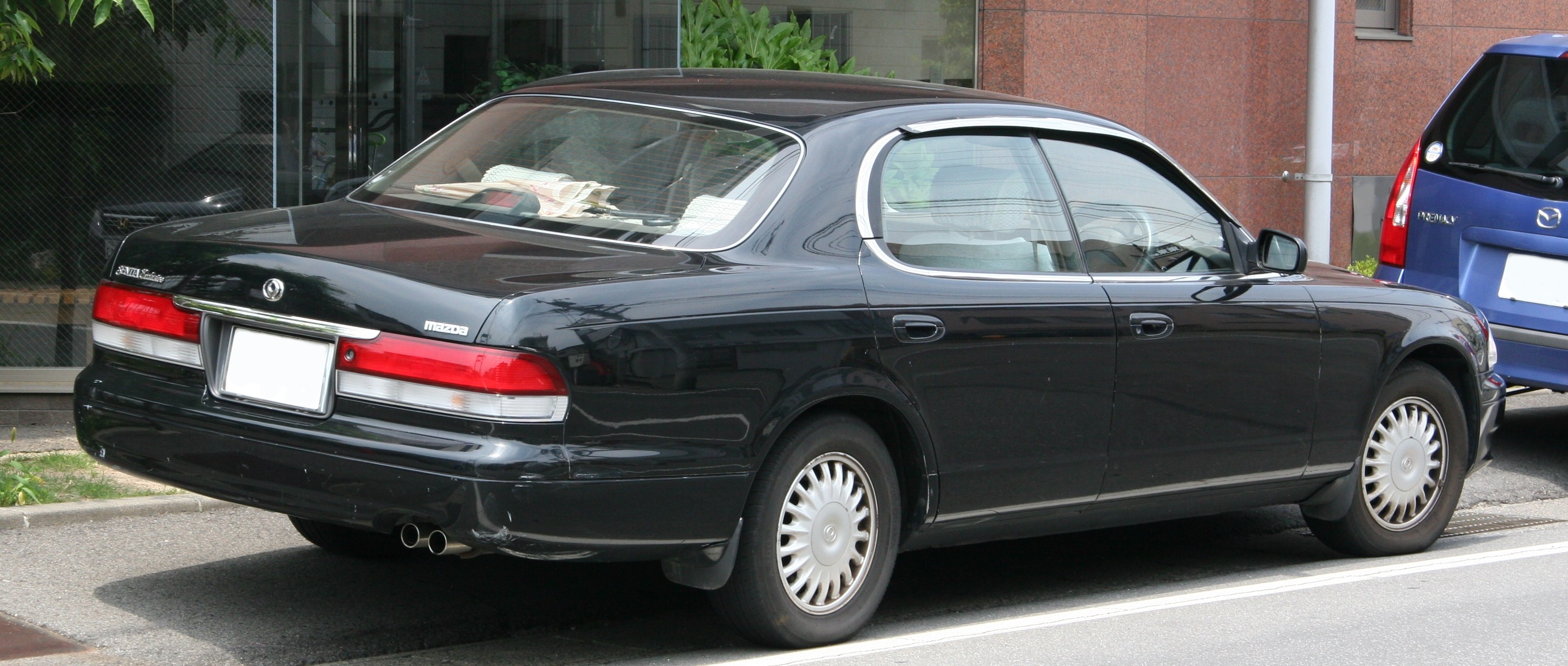 File:1995-1997 Mazda Sentia rear.jpg