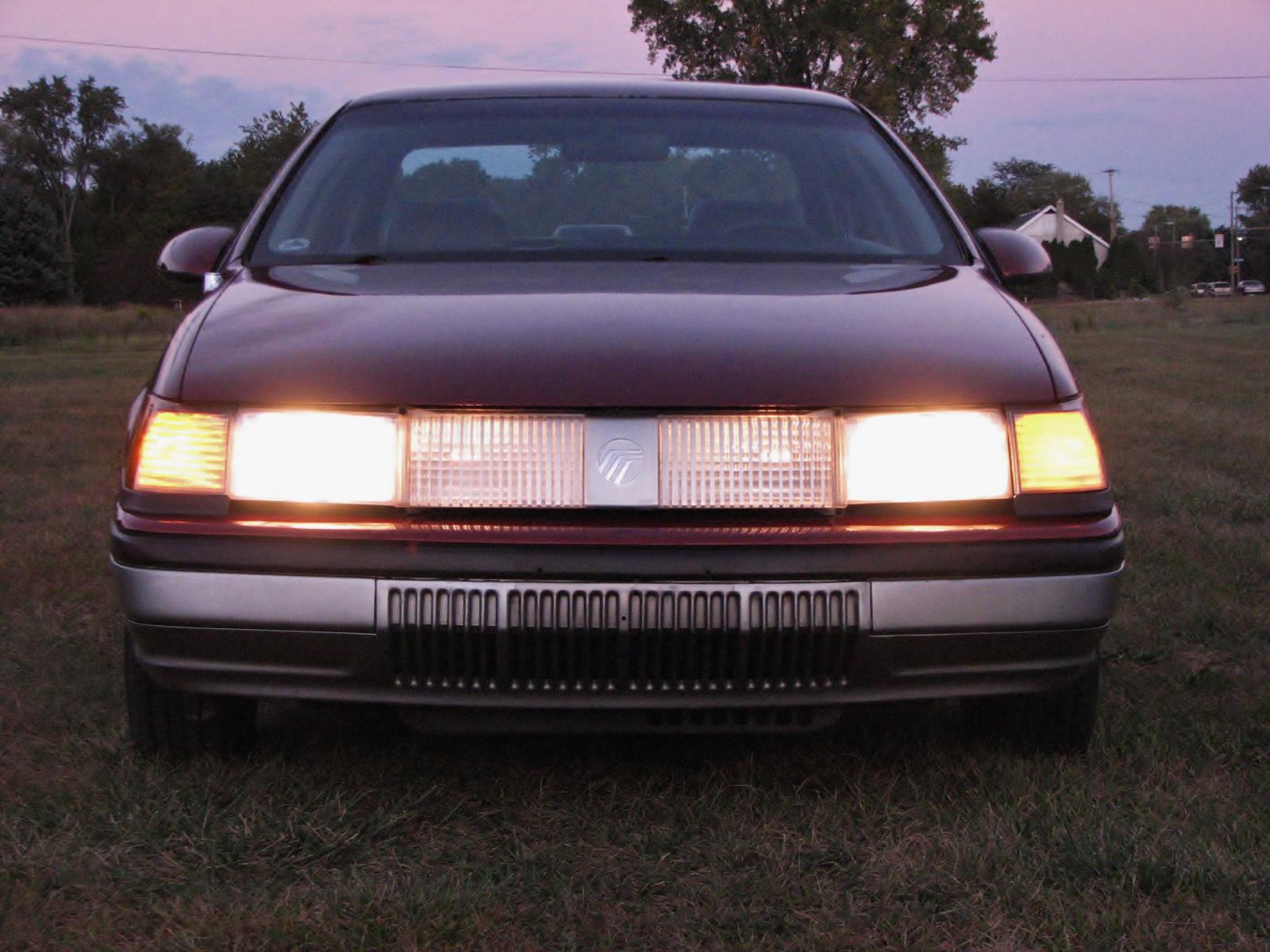 Автомобиль Mercury Sable