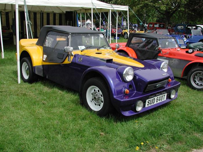 TopWorldAuto >> Photos of Dutton Phaeton - photo galleries