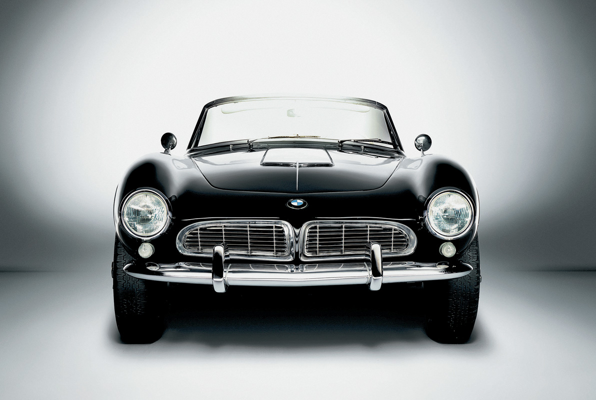 Comfort and elegance for all times: the BMW 507.