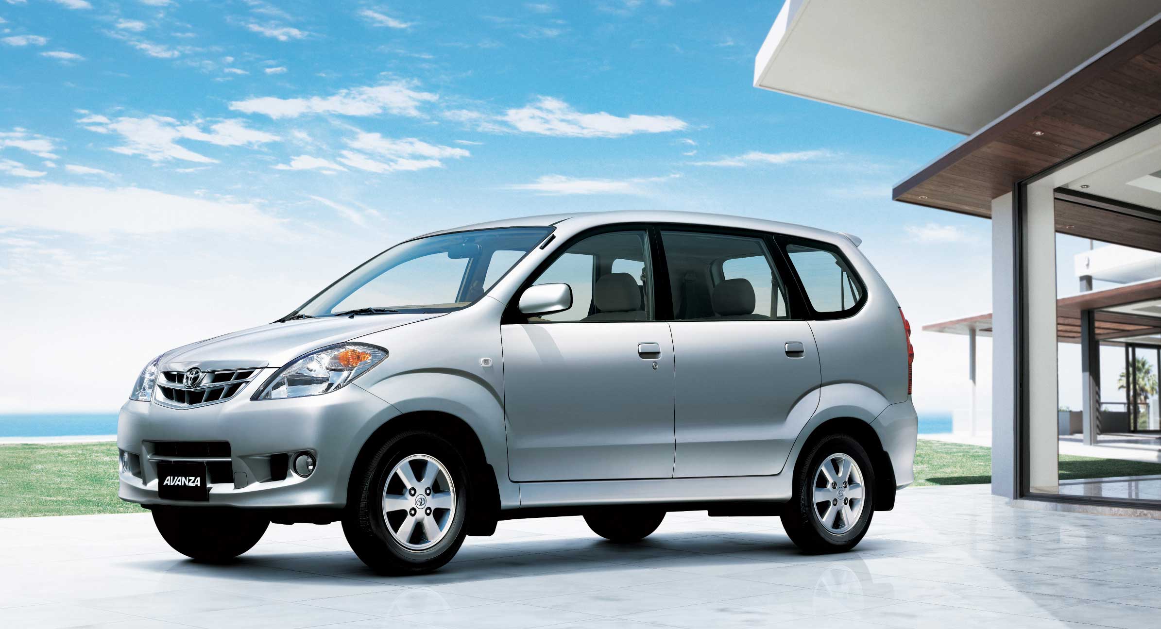 registrations and a whopping 20.6% market share is the Toyota Avanza,