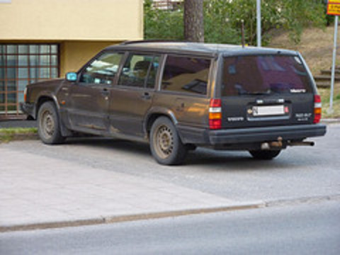 Volvo 745 GLE-PKT