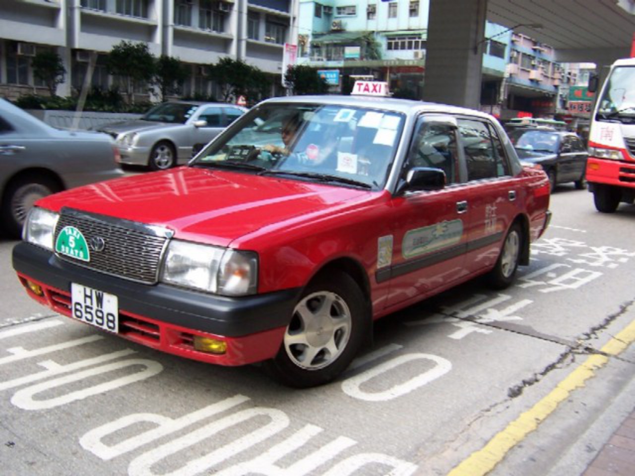 And the Toyota LPG taxi bears all the hallmarks you'd expect from Hong