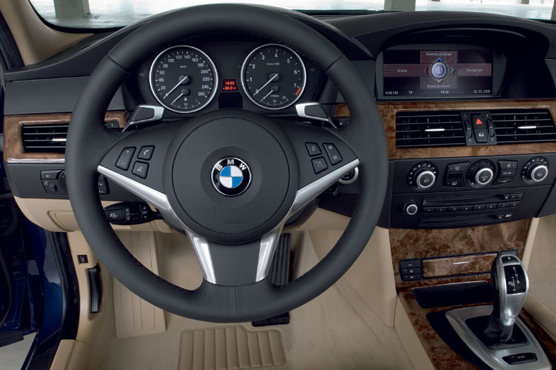 BMW 525i Touring (E61) Interieur