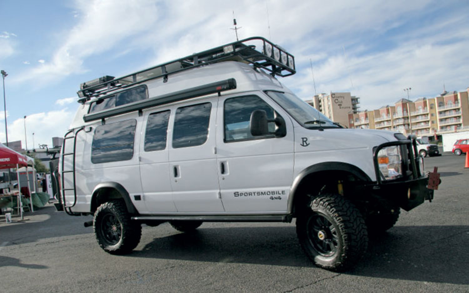 Форд Sportsmobile 4x4 Camper van