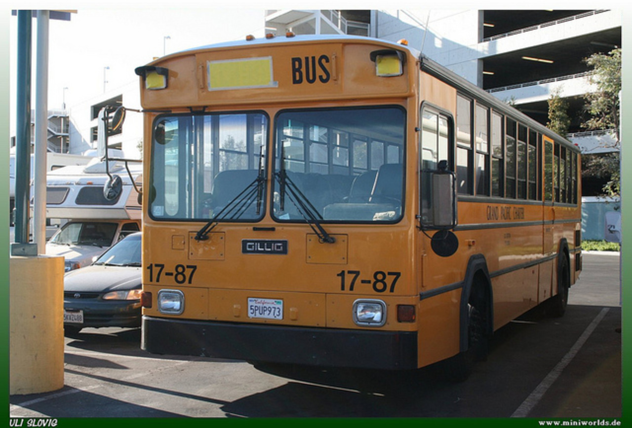 TopWorldAuto >> Photos of Gillig Phantom school bus - photo galleries