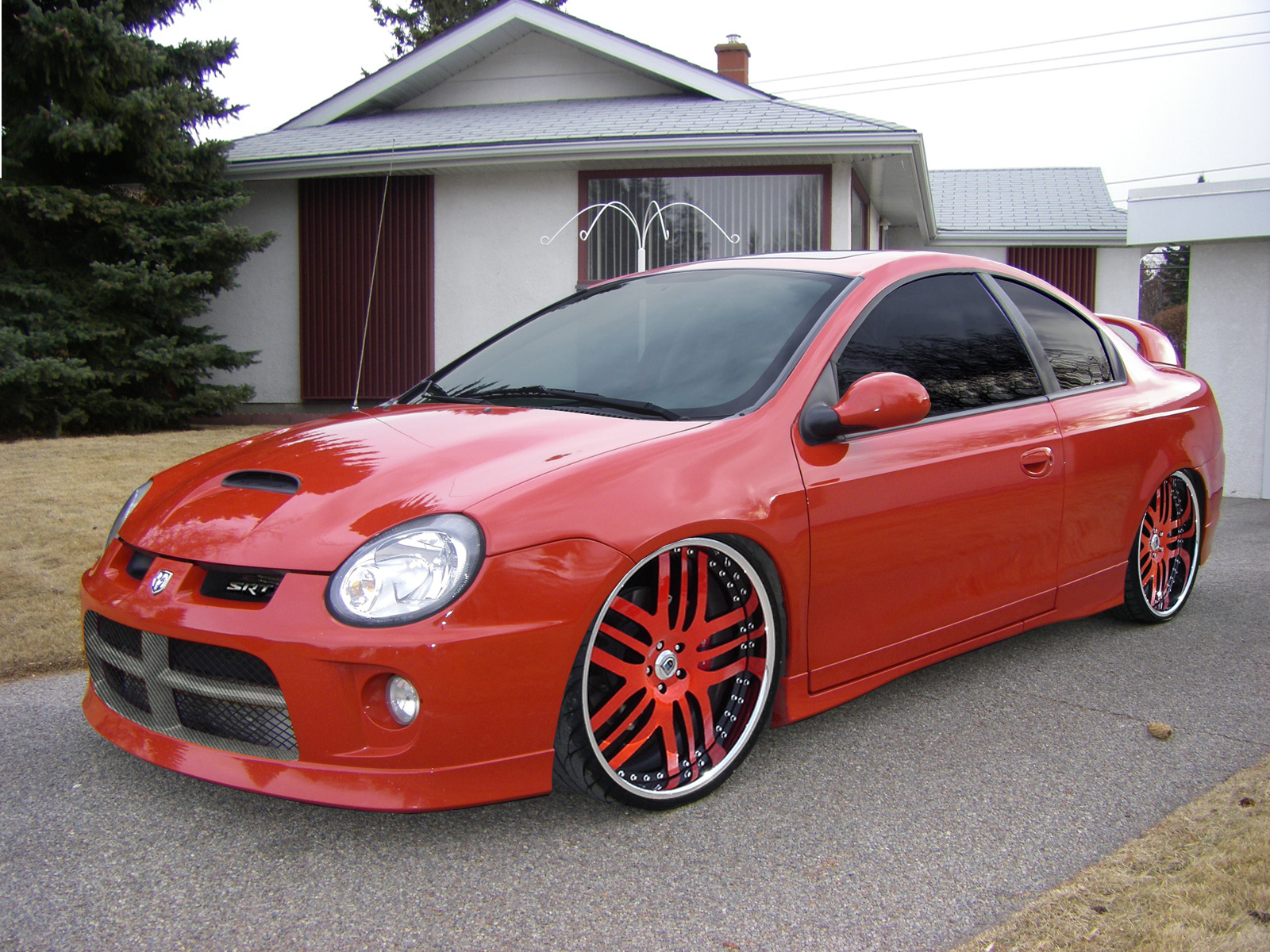 On this page we present you the most successful photo gallery of Dodge Neon