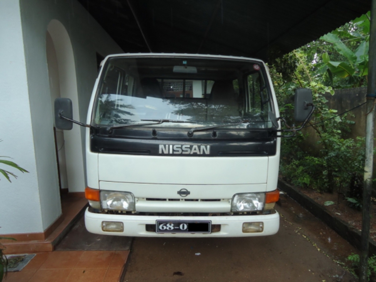 Nissan Atlas 150 Crew Cab For sale - sell your vehicle for free - Vehicle