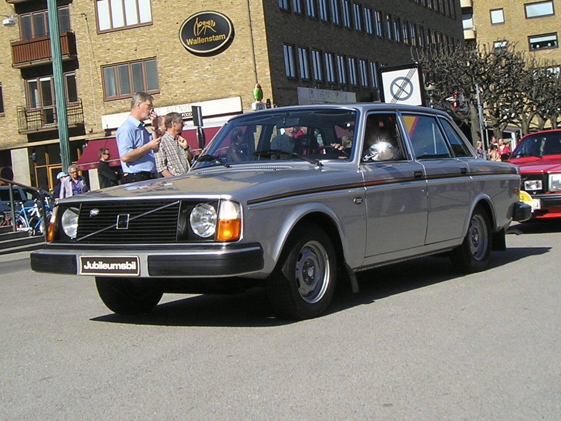 Volvo 244 Anniversary edition â€“ Sweden