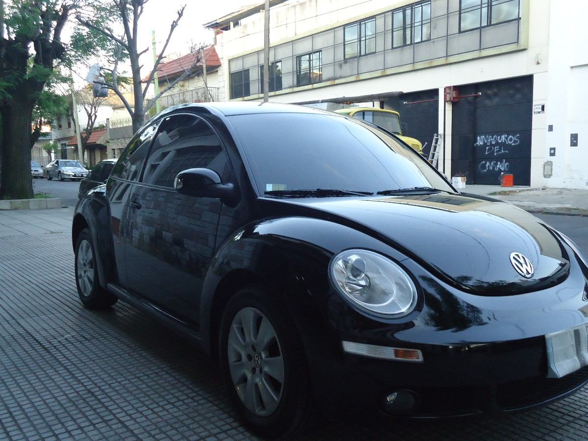 Volkswagen New Beatle Luxuri 2.0 Cuero Y Calienta Asientos - AÃ±o 2009