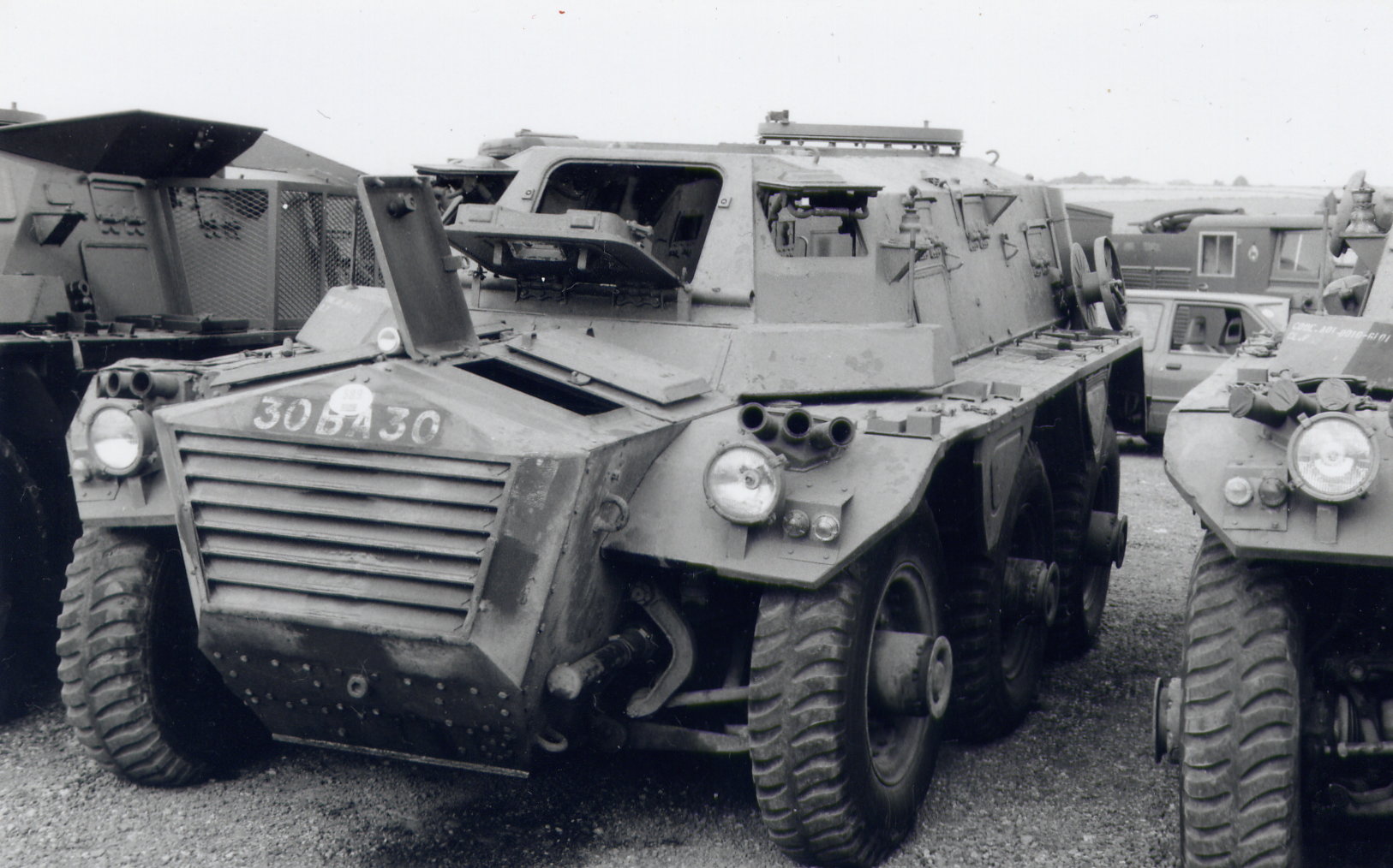 Ба 30. Alvis APC. Бронеавтомобиль Alvis «Scarab». Alvis APC Unimog. Ба-30 бронеавтомобиль.