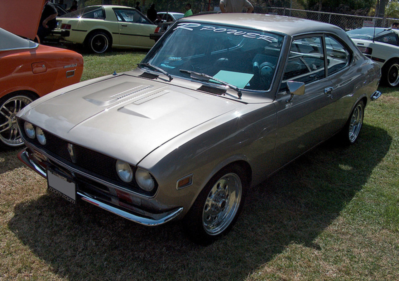 1972 Mazda RX-2 Coupe front 3q