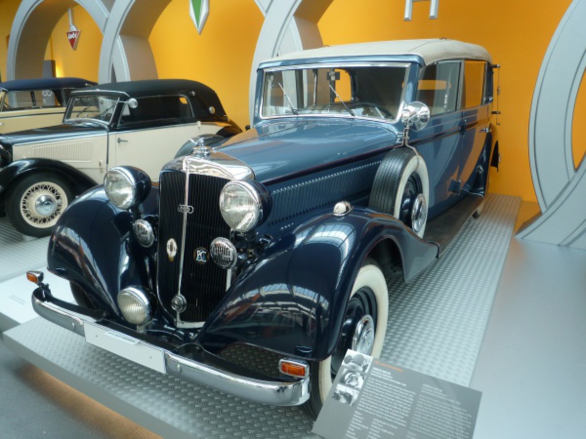 horch 830