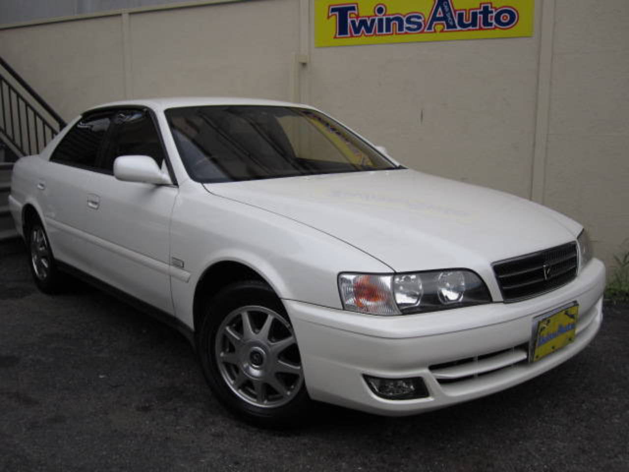 TopWorldAuto >> Photos of Toyota Chaser Avante Lordly - photo galleries