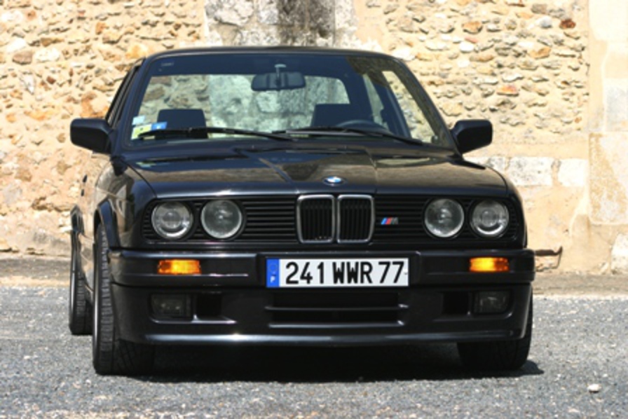 BMW 320iS, 125000 : Prix 4000 â‚¬ : trop cher?