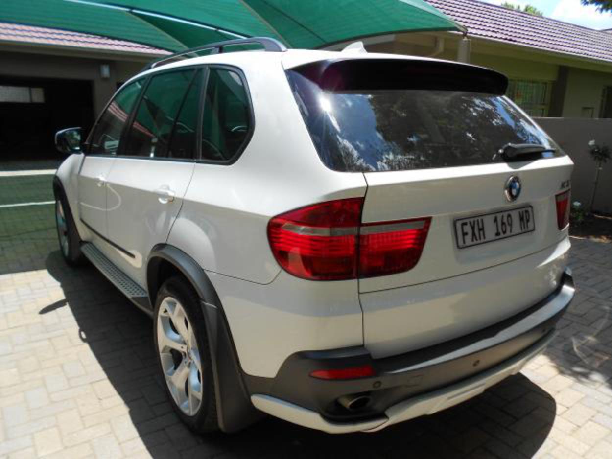 Pictures of Bmw x5 dynamic sport pack urgent sale