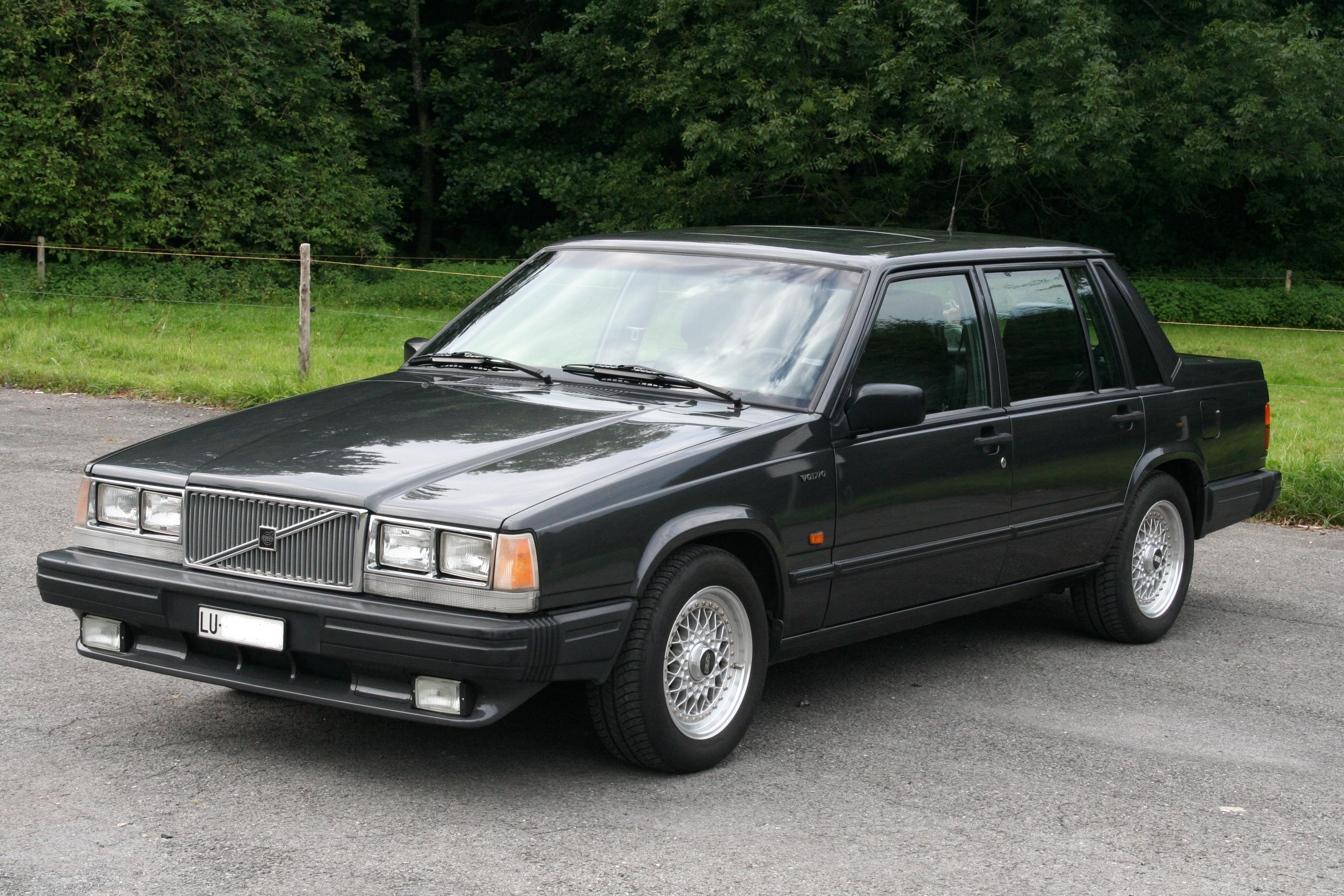 File:Volvo 740 GLT 1989 US-Version.jpg