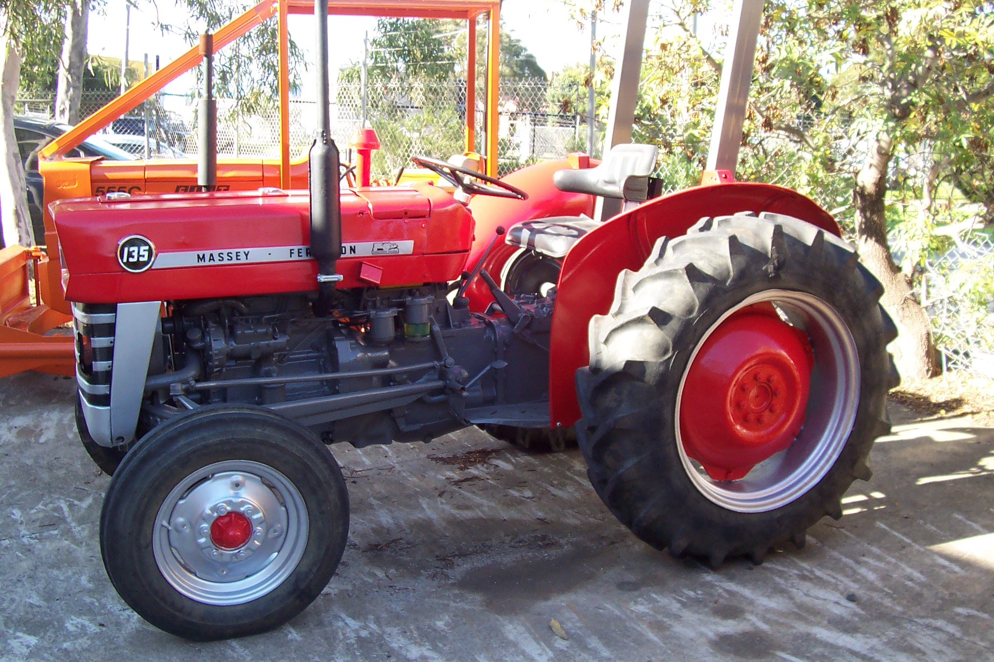 Used Machinery - Massey Ferguson 135 Tractor