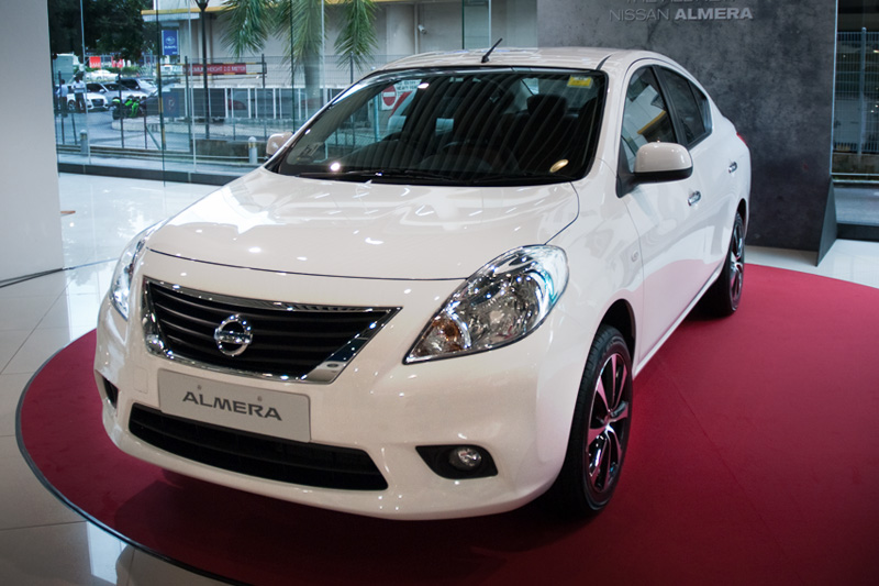 Nissan Almera 16 SG - huge collection of cars, auto news and reviews,