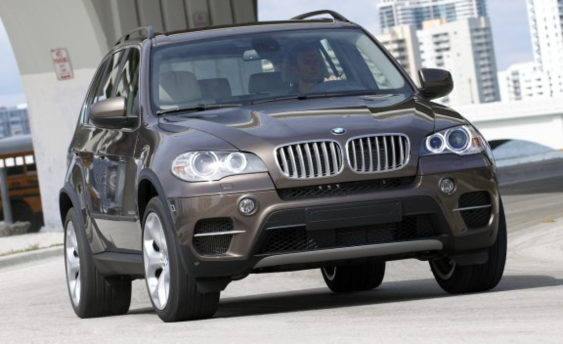The 2011 BMW X5 SAV receives refreshed exterior and interior styling,