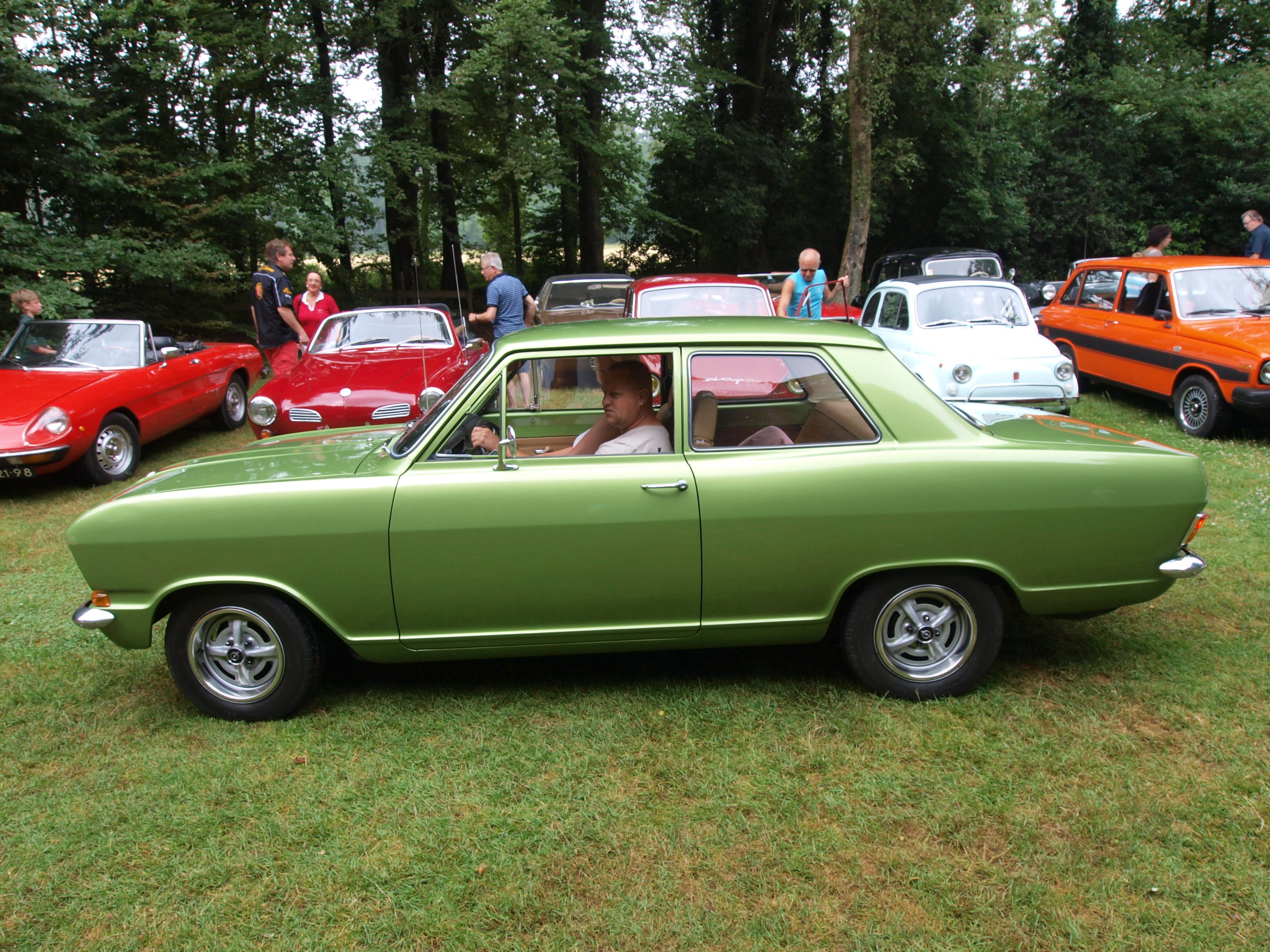 File:1973 Opel Kadett 12 pic-005.JPG