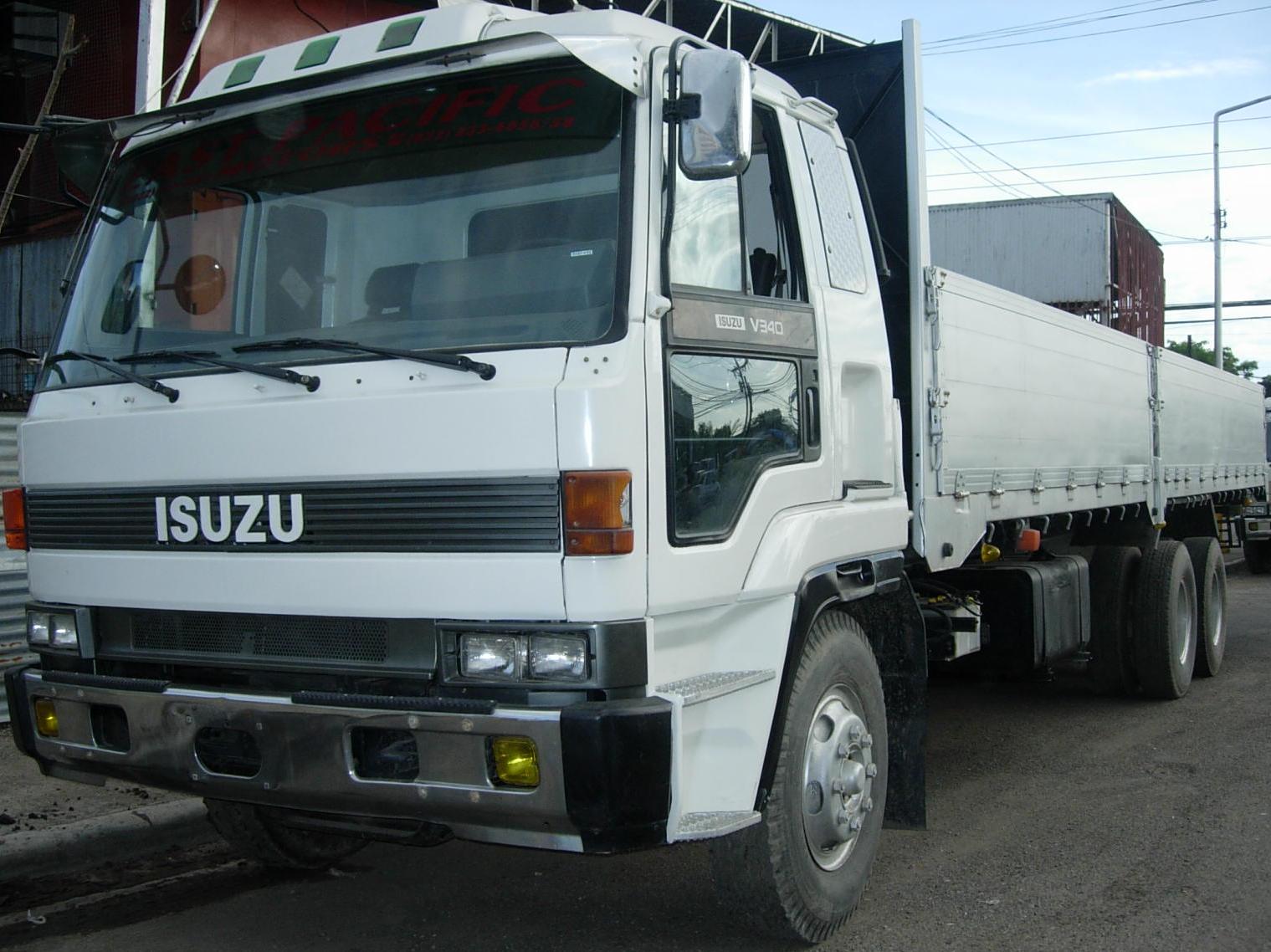 Isuzu 1400