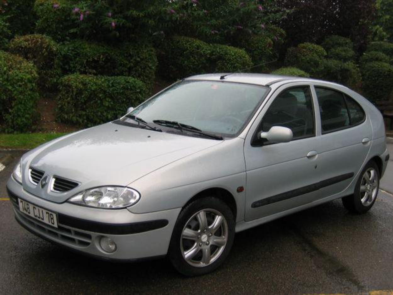 Renault Megane 2001 1.6