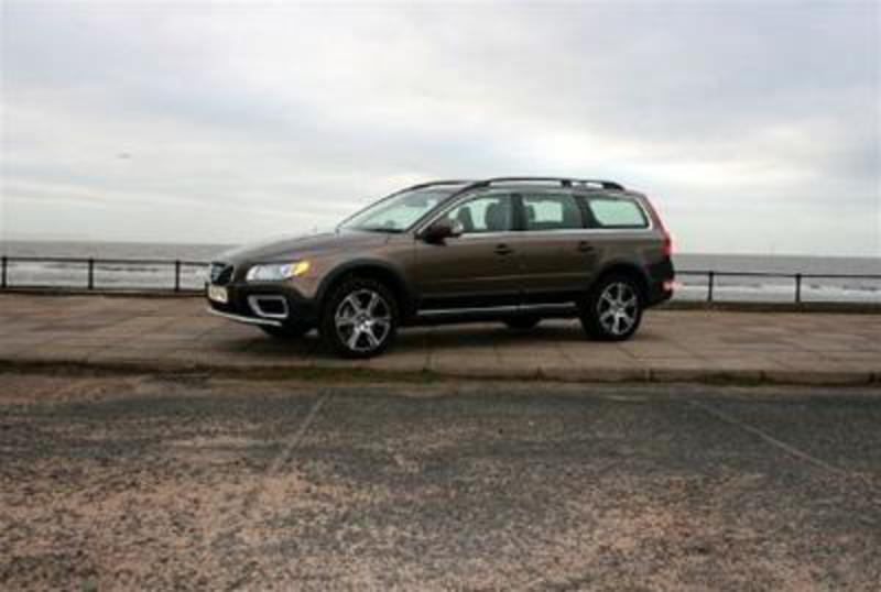 Volvo XC70 D5 AWD review. image for 'Volvo XC70 D5 AWD review'