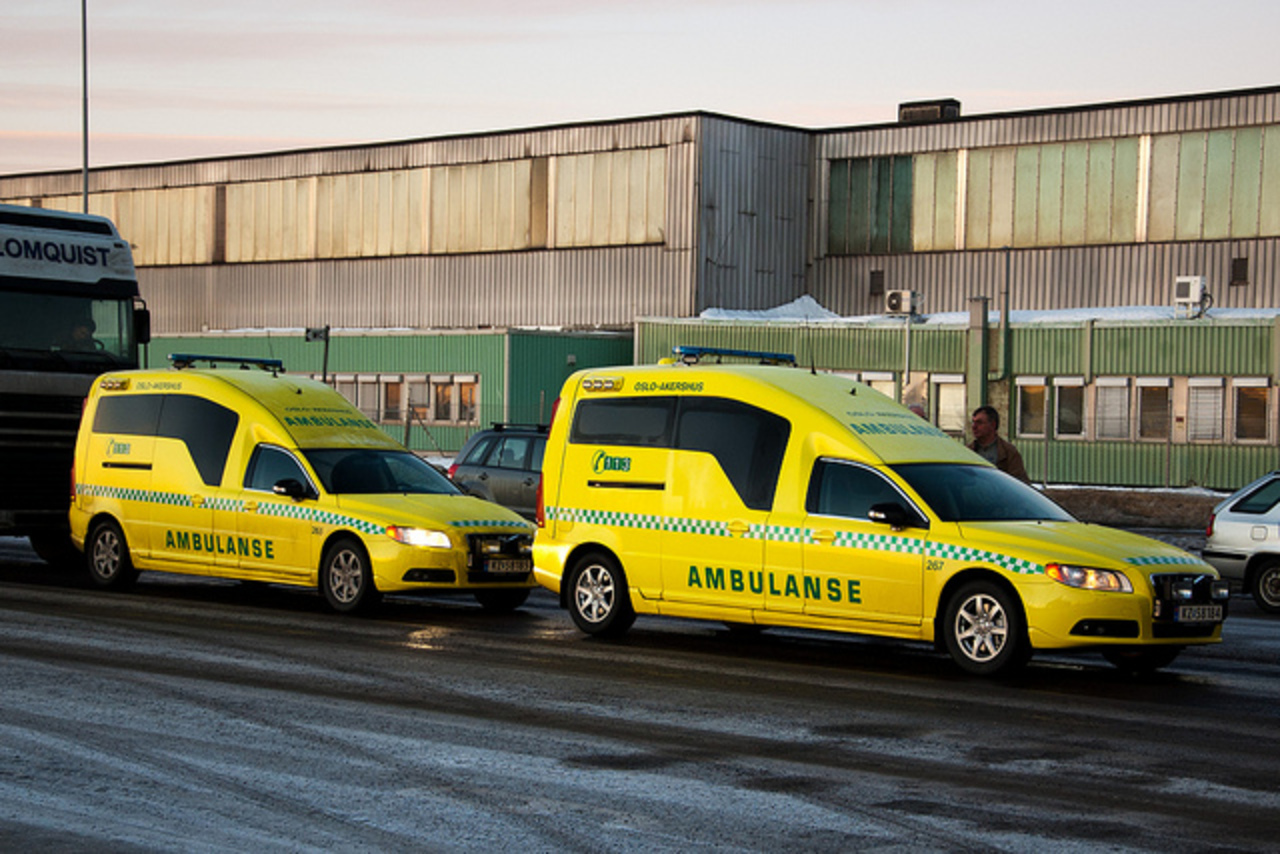 Volvo 265 Ambulance: 05 photo