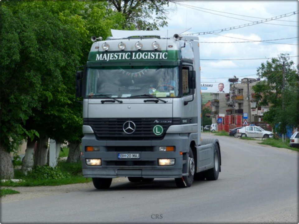 Мерседес актрос мп 1. Мерседес Актрос мп1 2000. Mercedes-Benz 1846. Mercedes Actros mp1.