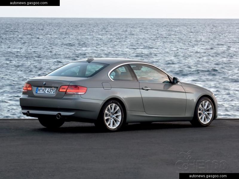 BMW 330i coupe 02