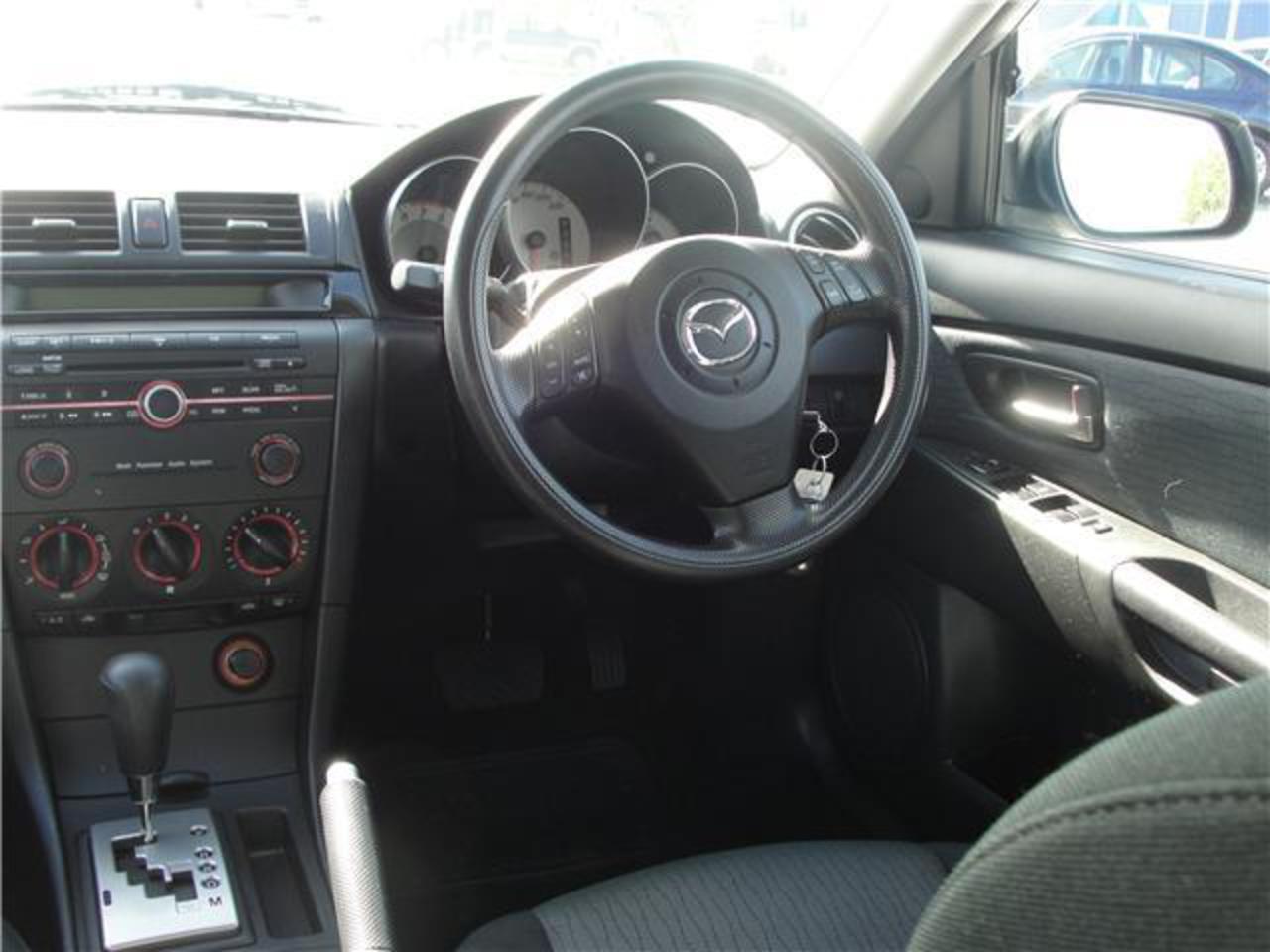2007 Mazda 3 SPORTHATCH GSX - $17,990.00