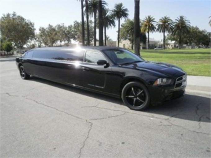 2012 Dodge Charger stretch limo by American Limousine Sales