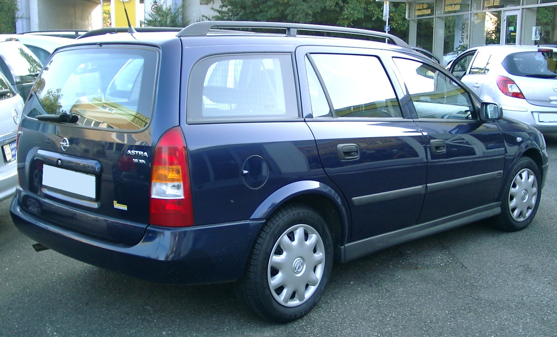 File:Opel Astra Caravan rear 20071007.jpg