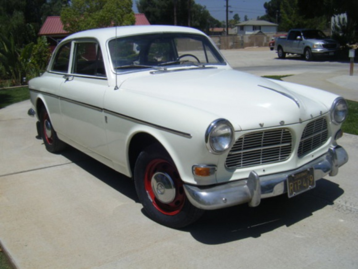 Volvo 122S Amazon 2dr - huge collection of cars, auto news and reviews,