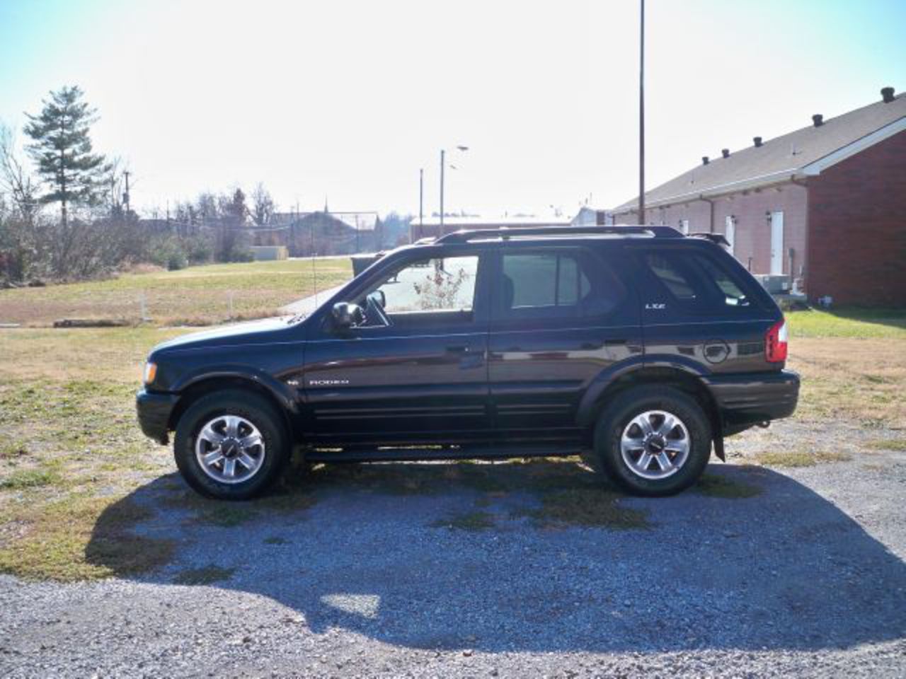 TopWorldAuto >> Photos of Isuzu Rodeo LSE 4WD photo galleries