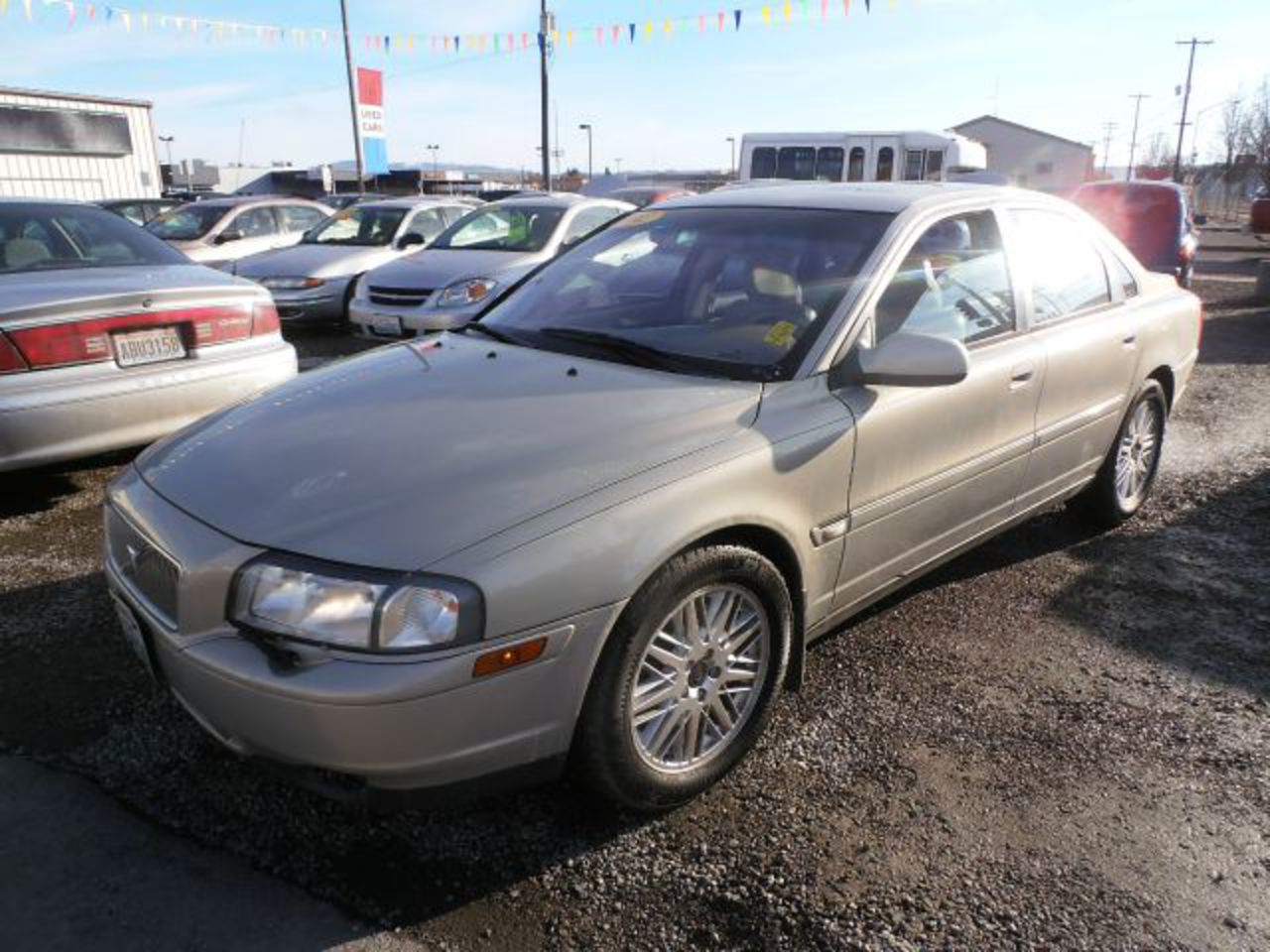 2002 VOLVO S80 29 gold in typical volvo fashion volvo continued to improve