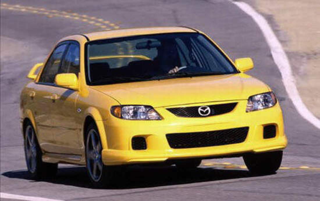 Front Right Yellow 2003 Mazda MazdaSpeed Protege Car Picture
