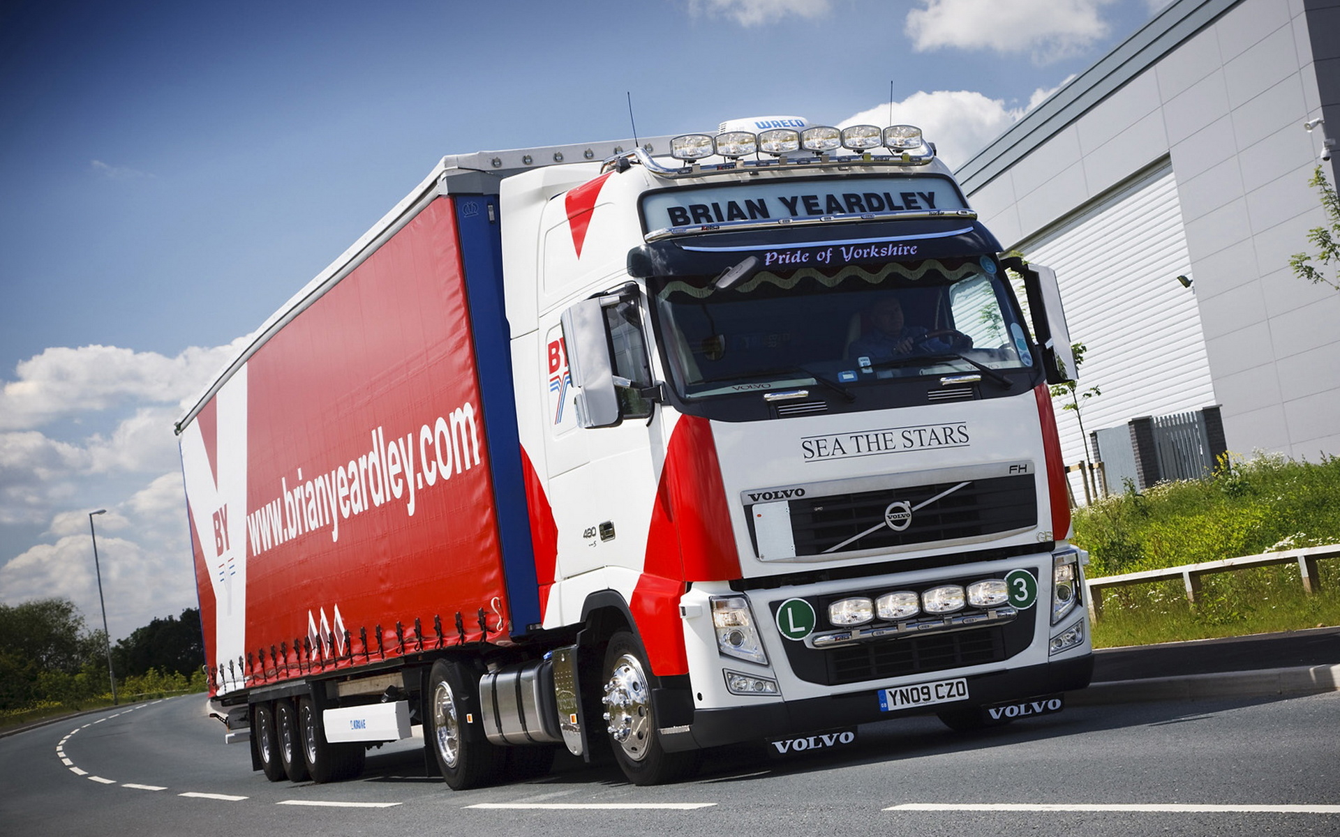 Volvo Fh 480 6x2 wallpapers and images - download wallpapers, pictures,