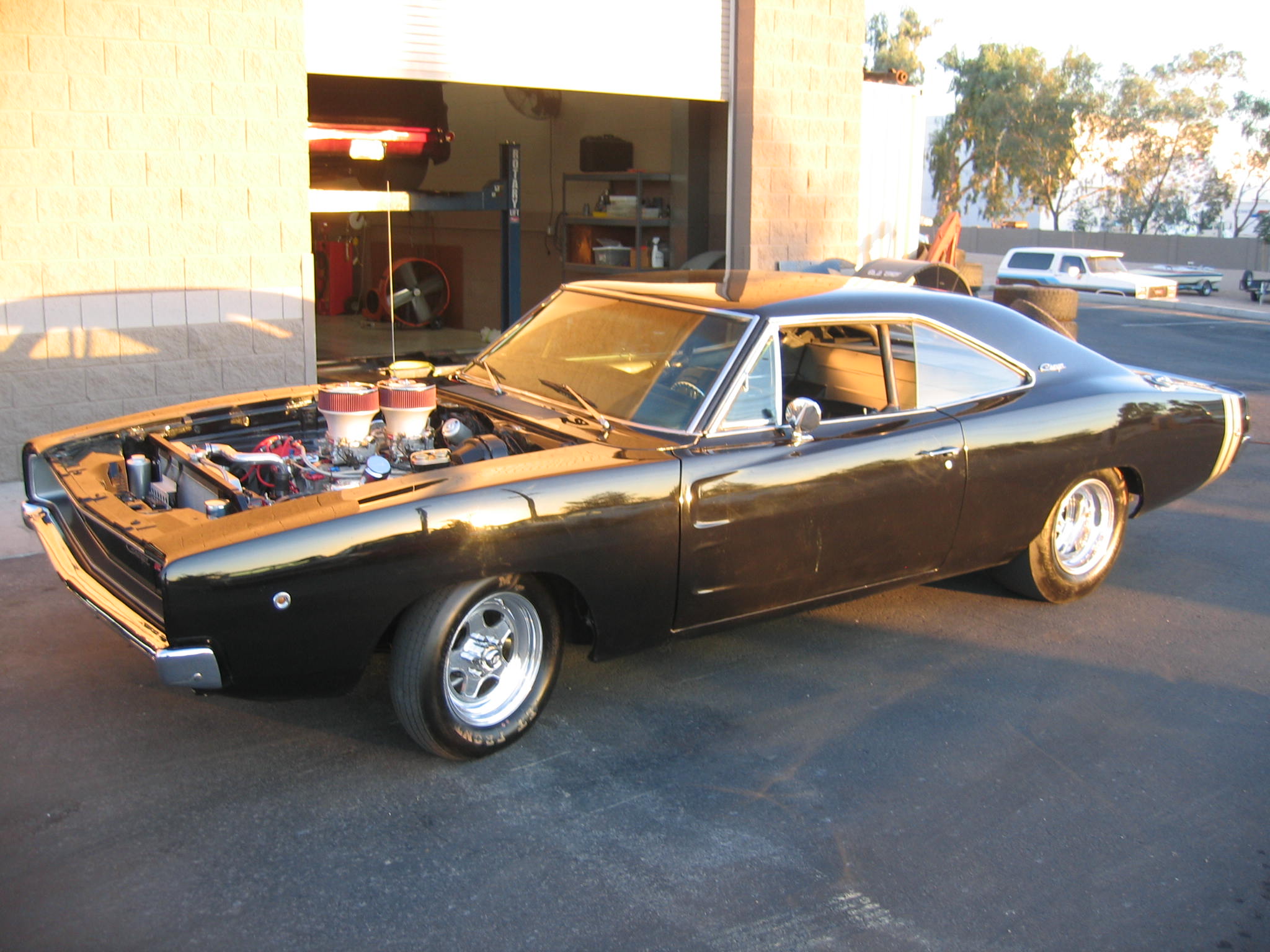 Dodge charger hemi (74 comments) Views 25003 Rating 7