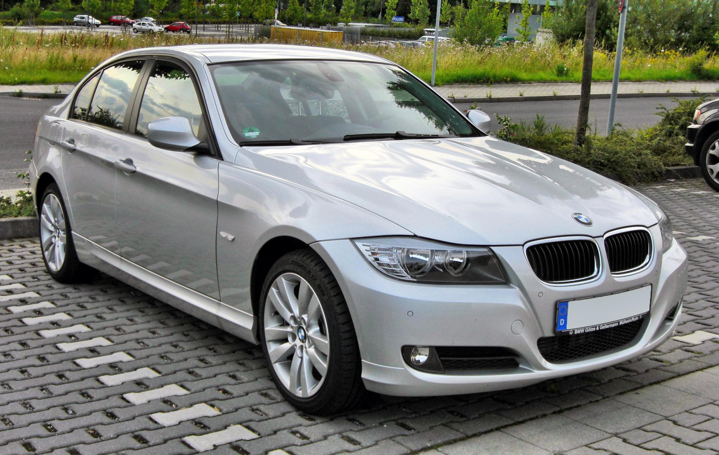 File:BMW 3er (E90) Facelift 20090720 front.JPG