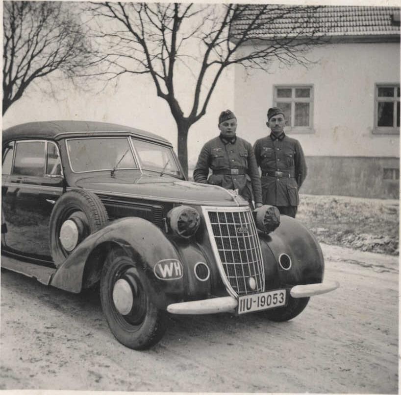 Немецкий легковой автомобиль. Вандерер w 52. Mercedes 1945. Wanderer w40 1938. Кабриолет Wanderer w-51s.