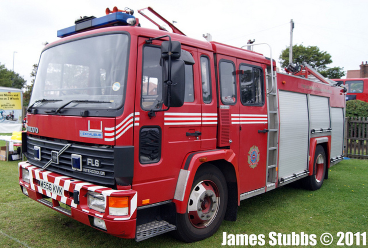 M556KVK Tyne and Wear Fire and Rescue Service Volvo FL6 Intercooler
