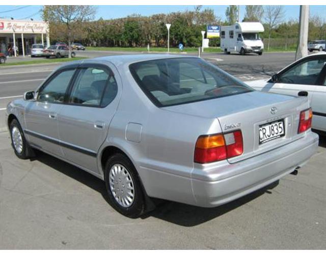 Toyota camry lumiere