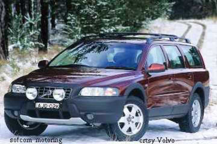 2000 September, right: The revised Volvo (V70) XC (cross country) remains